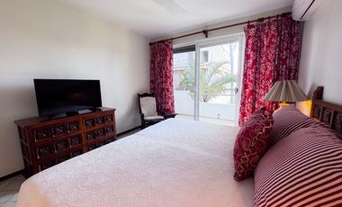 Elegancia y Confort en una Casa de 3 Niveles Cerca de la Playa