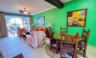 Elegancia y Confort en una Casa de 3 Niveles Cerca de la Playa