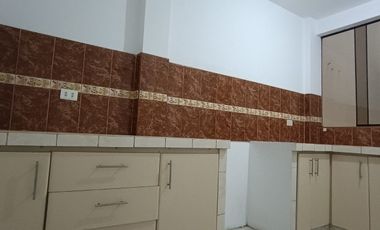 ALQUIILO DPTO EN PRIMER PISO EN URB LAS VIÑAS DE DAN ANTONIO SURCO 1800 SOLES
