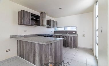 PRECIO A TRATAR - LA VIDA CASA EN VENTA