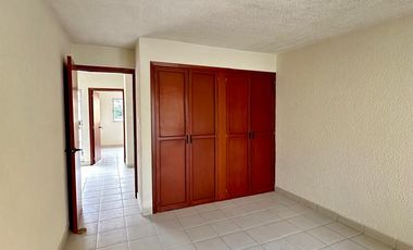 Casa en Venta junto con Terreno de 105 mts en Villa Verde  $ 3'200,000.=