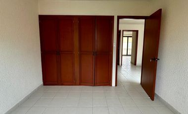 Casa en Venta junto con Terreno de 105 mts en Villa Verde  $ 3'200,000.=