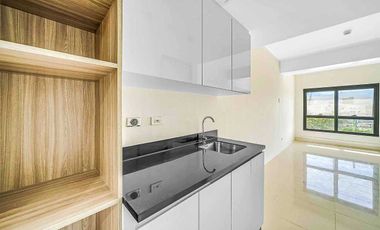 Spacious Studio Unit with Modern Minimalist Design in Mandaue City