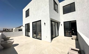 Departamento en 2 Planta en el  Municipio de Querétaro