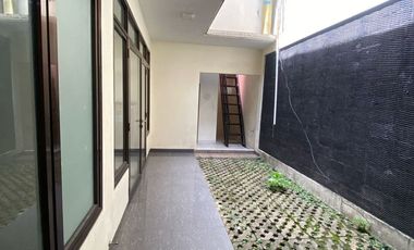 Rumah dijual di Elang Bintaro Jaya Sektor 9
