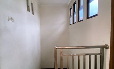 Rumah dijual di Elang Bintaro Jaya Sektor 9
