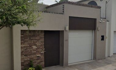 EXCELENTE CASA EN COLONIA GUADALUPE MONCLOVA COAHUILA