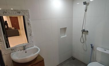 Villa for Rent in Babakan – Comfortable & Strategic Location!