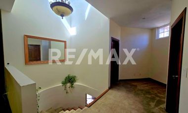 CASA EN VENTA EN PLAYAS DE TIJUANA (COSTA AZUL)