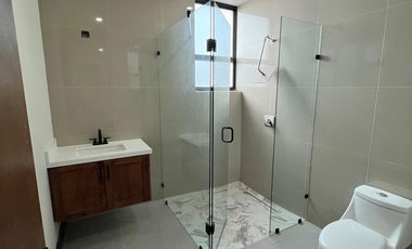CASA EN VENTA EN BAJA MALIBU SECCION LOMAS (PLAYAS DE TIJUANA - ROSARITO)
