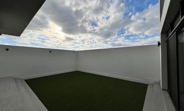 CASA EN VENTA EN BAJA MALIBU SECCION LOMAS (PLAYAS DE TIJUANA - ROSARITO)