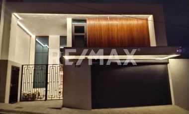 CASA EN VENTA EN BAJA MALIBU SECCION LOMAS (PLAYAS DE TIJUANA - ROSARITO)