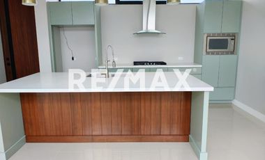 CASA EN VENTA EN RESIDENCIAL SUEÑOS DEL MAR (PLAYAS DE TIJUANA - ROSARITO)