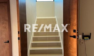 CASA EN VENTA EN RESIDENCIAL SUEÑOS DEL MAR (PLAYAS DE TIJUANA - ROSARITO)