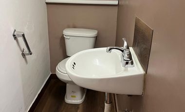 Consultorio en Renta en Lindavista. Hospital San Cayetano.