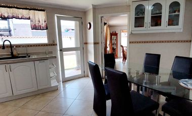 Vendo casa Los Chillos, Barrio San Gabriel, dentro de conjunto con seguridad