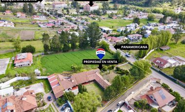 En Venta Propiedad Comercial con Amplio Terreno en Azogues Sector Javier Loyola