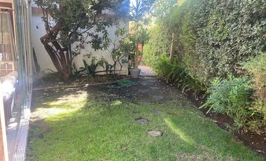 SE VENDE HERMOSA CASA CONDOMINIO EL REMANSO CALLE LA MESETA UF 24500 SAN CARLOS DE APOQUINDO LAS CONDES