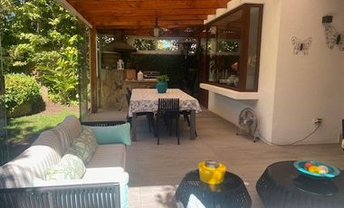 SE VENDE HERMOSA CASA CONDOMINIO EL REMANSO CALLE LA MESETA UF 24500 SAN CARLOS DE APOQUINDO LAS CONDES