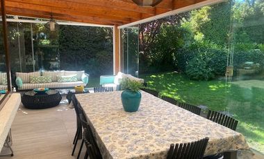 SE VENDE HERMOSA CASA CONDOMINIO EL REMANSO CALLE LA MESETA UF 24500 SAN CARLOS DE APOQUINDO LAS CONDES