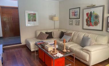 SE VENDE HERMOSA CASA CONDOMINIO EL REMANSO CALLE LA MESETA UF 24500 SAN CARLOS DE APOQUINDO LAS CONDES