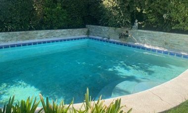 SE VENDE HERMOSA CASA CONDOMINIO EL REMANSO CALLE LA MESETA UF 24500 SAN CARLOS DE APOQUINDO LAS CONDES