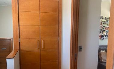 SE VENDE HERMOSA CASA CONDOMINIO EL REMANSO CALLE LA MESETA UF 24500 SAN CARLOS DE APOQUINDO LAS CONDES