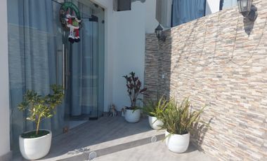 Casa en venta - ocasion - condominio villa club - La Tinguiña - 181 m2 en Esquina.