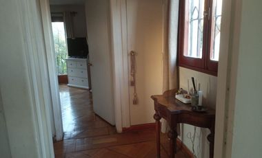 Se Vende linda casa esquina 4 Dormitorios, comuna de Providencia