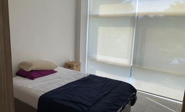 DEPARTAMENTO AMUEBLADO FRENTE A PLAZA PENINSULA