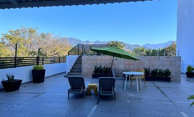DEPARTAMENTO AMUEBLADO FRENTE A PLAZA PENINSULA
