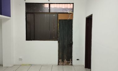 Kennedy Vieja, Renta de excelente local comercial 140 mts2