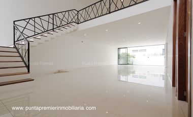 Puertas las Lomas casa en venta de Lujo Zona Andares Puerta de Hierro Zapopan coto amenidades