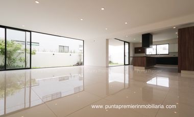 Puertas las Lomas casa en venta de Lujo Zona Andares Puerta de Hierro Zapopan coto amenidades