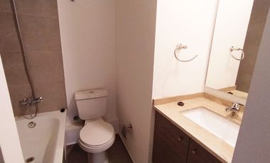 Departamento En Arriendo En Calle Ecuador, Cerca Metro