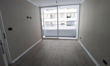 Departamento En Arriendo En Calle Ecuador, Cerca Metro
