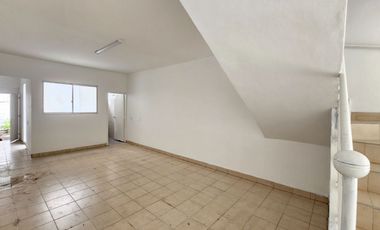 CASA COMERCIAL CABECERA