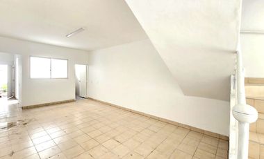 CASA COMERCIAL CABECERA