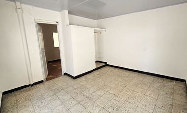 CASA COMERCIAL CABECERA