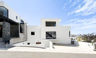 CASA EN RENTA EN QUERETARO / CUMBRES DEL CIMATARIO