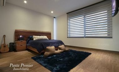 Casa de Lujo Venta Coto Alcazar Av Juan Palomar Puerta de Hierro Andares Zona Dorada Zapopan