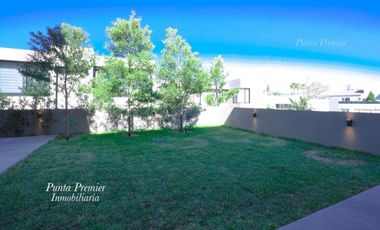 Casa en Venta de Lujo Coto Abadia Av Universidad Zona Andares Puerta de Hierro Zona Dorada Zapopan