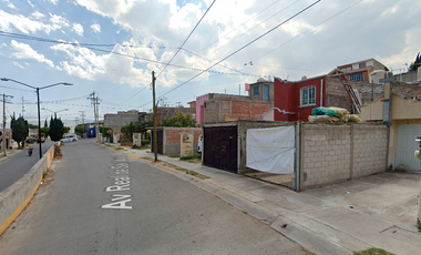 CASA EN AVENIDA REAL DE SAN MARTIN, COL. REAL DE SAN MARTIN, VALLE DE CHALCO. ¡NO CREDITOS!