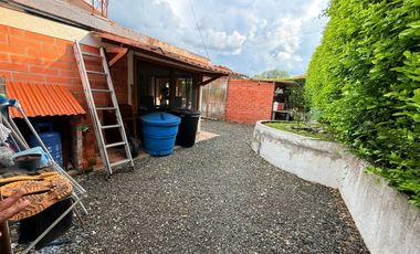 Venta casa campestre via Pereira Alcala