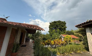 Venta casa campestre via Pereira Alcala