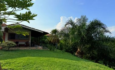 Venta casa campestre via Pereira Alcala