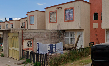 CASA EN CTO REAL DE SANTA MAGDALENA, COL. REAL DE SAN MARTIN, VALLE DE CHALCO. ¡NO CREDITOS!