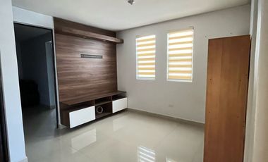 Renta Casa Amueblada en Valle La Rioja, Apodaca | 3 Niveles | Seguridad 24/7 | Terrazas y Asador