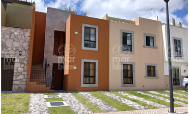 DUPLEX PLANTA ALTA VIRREINA EN VENTA ZIRANDARO, GOLF, SAN MIGUEL DE ALLENDE