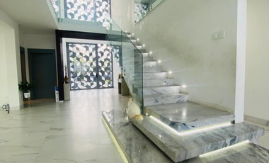Casa en venta en Isla mocoli con piscina, Ecuador